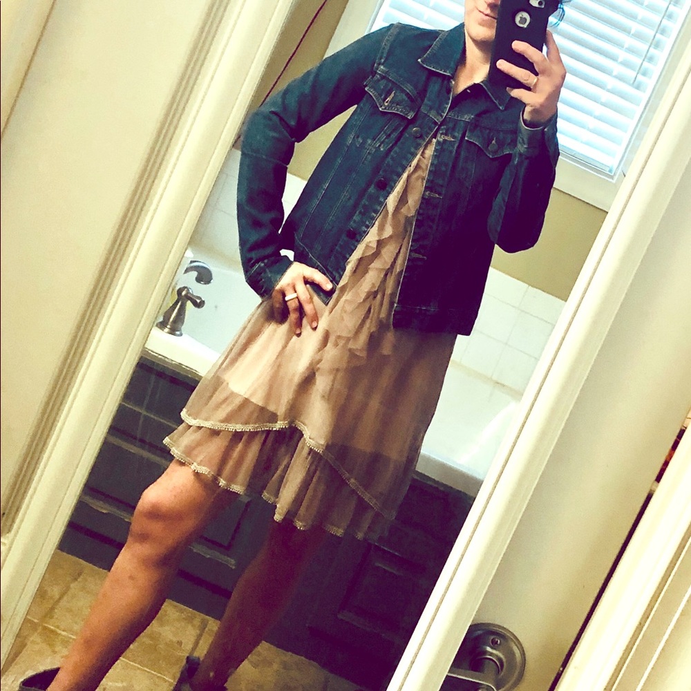 A’Reve vintage lace size small dress.